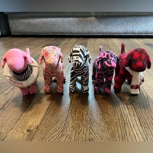 5 Victoria’s Secret Pink Dogs